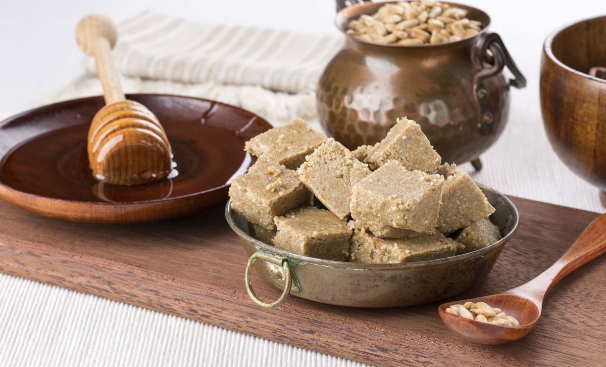 Oriental pie with Honey